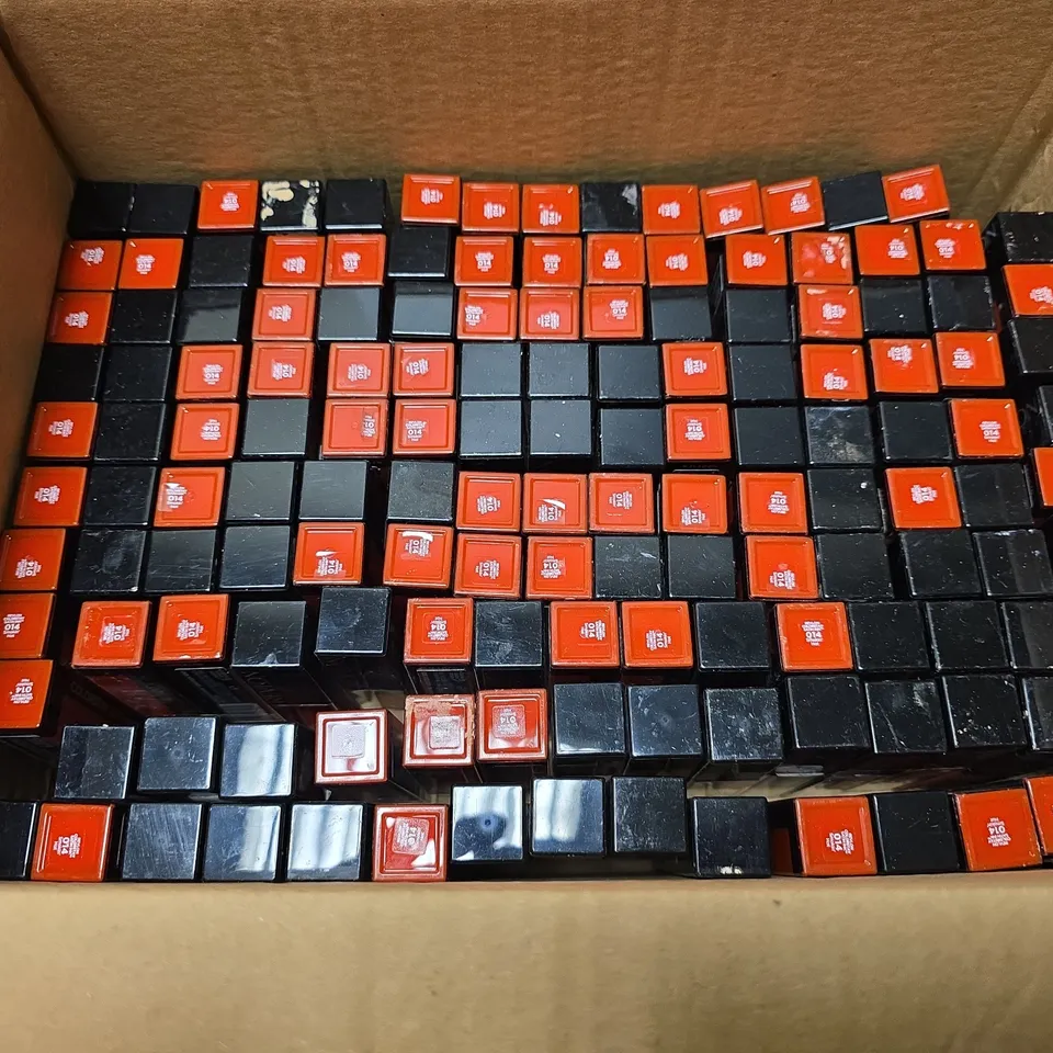 BOX OF APPROIXMATELY 100 REVLON COLOUR STAY SATIN INK 014