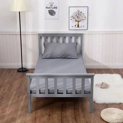 BOXED MARQUISE BED FRAME COLOUR: GREY MATTRESS SIZE: DOUBLE