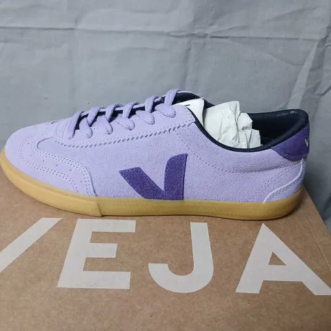 VEJA VOLLEY SUEDE SNEAKERS – LAVANDE PURPLE (EU 39 / US WOMEN 8)