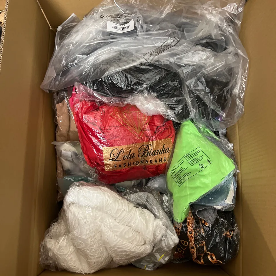 LARGE BOX OF ASSORTED BAGGED AND UNBAGGED CLOTHING TO INCLUDE H&M, ZARA AND ASOS