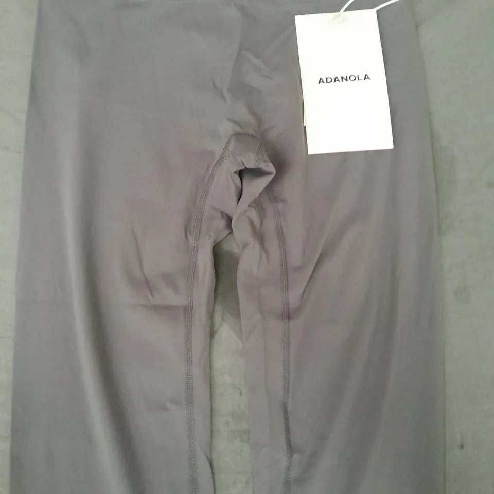 ADANOLA ULTIMATE LEGGINGS IN DARK GREY SIZE XL