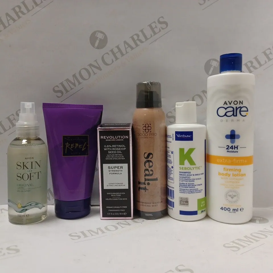 BOX OF APPROX 20 ASSORTED HEALTH AND BEAUTY ITEMS TO INCLUDE - AVON CARE FIRMING BODY LOTION - SOOO PRO SEAL IT - REVOLUTION SUPER STRENGTH FORMULA ECT