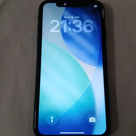 APPLE IPHONE 11 – BLACK – 64GB (MHDA3B/A)