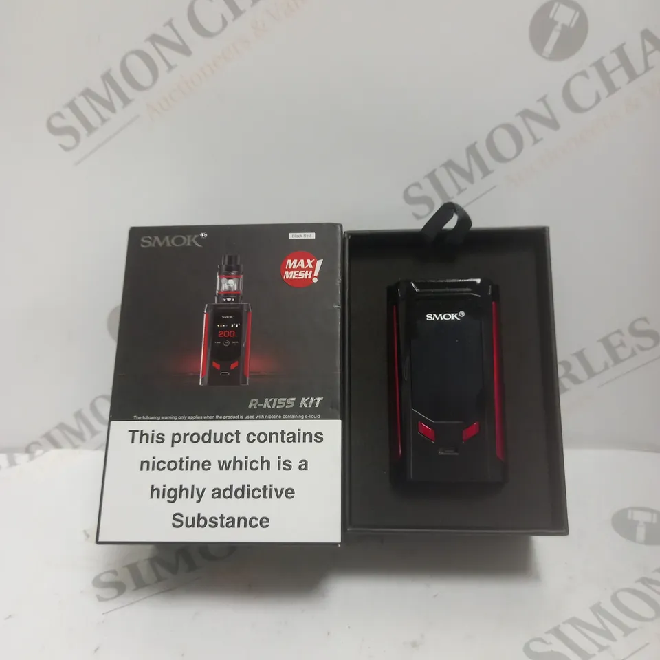 BOXED R-KISS VAPE KIT