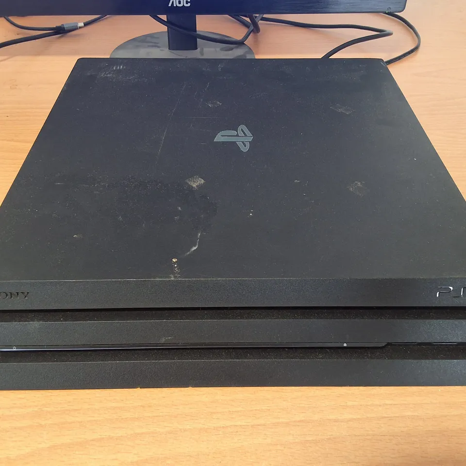UNBOXED PLAYSTATION 4 CONSOLE 