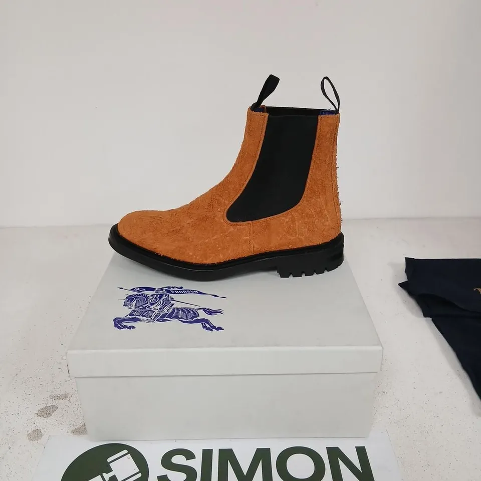 TRICKER'S X BURBERRY CHELSEA BOOTS – WARM CARAMEL SUEDE, UK9