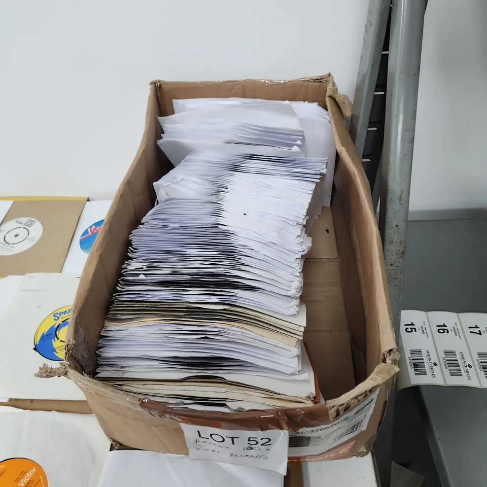 A COLLECTION OF VINYL SINGLES SINGLES