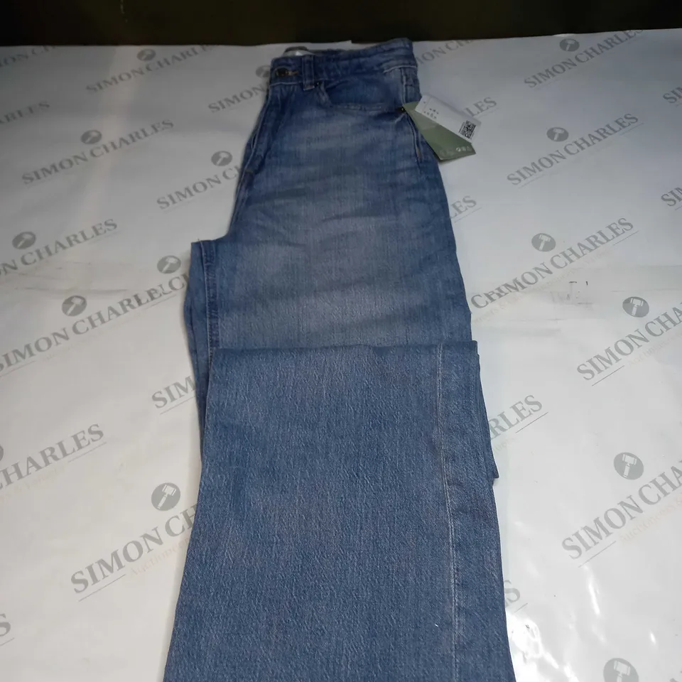 H&M BLUE DENIM JEANS SIZE 8