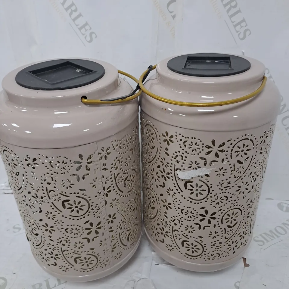 GARDEN REFLECTIONS SET OF 2 PATTERNED SOLAR LANTERNS, PAISLEY
