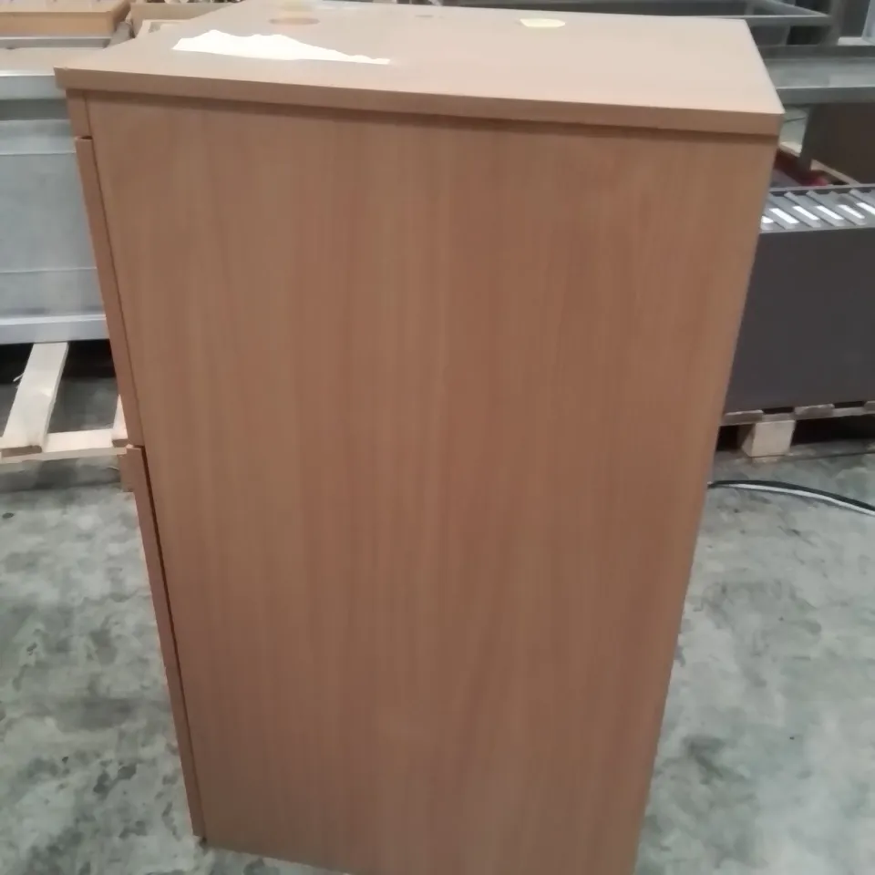 3 DRAW OFFICE FILLING CABINET 