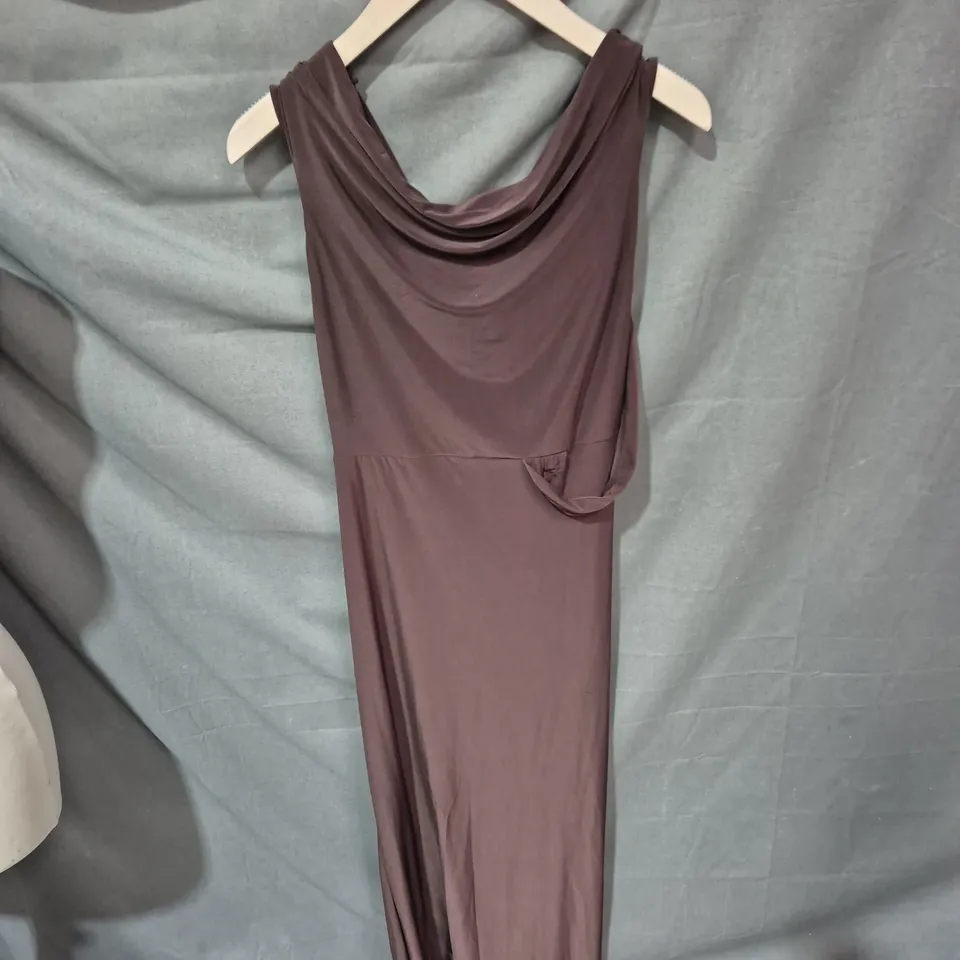 PRETTY LIVING BURGUNDY DRAPED SLEEVELESS EVENING DRESS – LONG SZIE 14