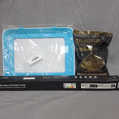 BOX OF APPROXIMATELY 10 ASSORTED HOUSEHOLD ITEMS TO INCLUDE EXPANDER PELLETS, MOTION SENSOR LAMP, ETC - COLLECTION ONLY