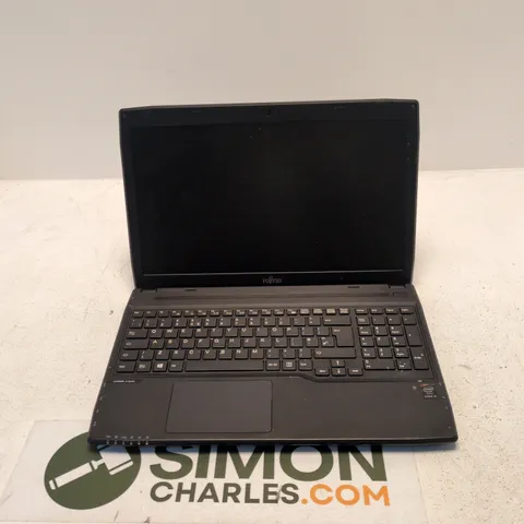 FUJITSU LIFEBOOK A514 LAPTOP – BLACK, INTEL CORE I5, UK KEYBOARD