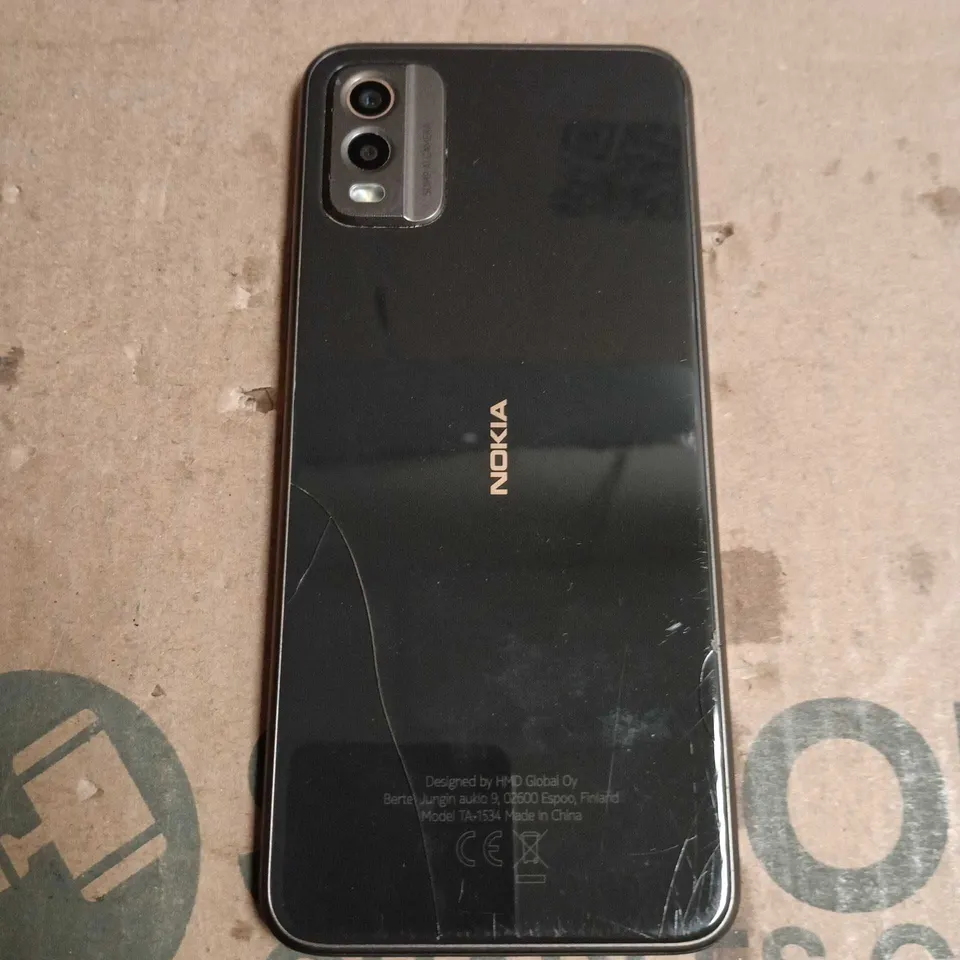 NOKIA C32 IN BLACK