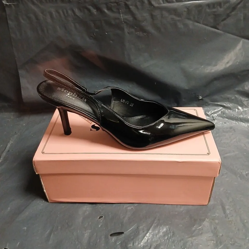 STEPHAN PARIS BLACK PATENT SLINGBACK PUMPS UK 5 (EU 38) – POINTED TOE