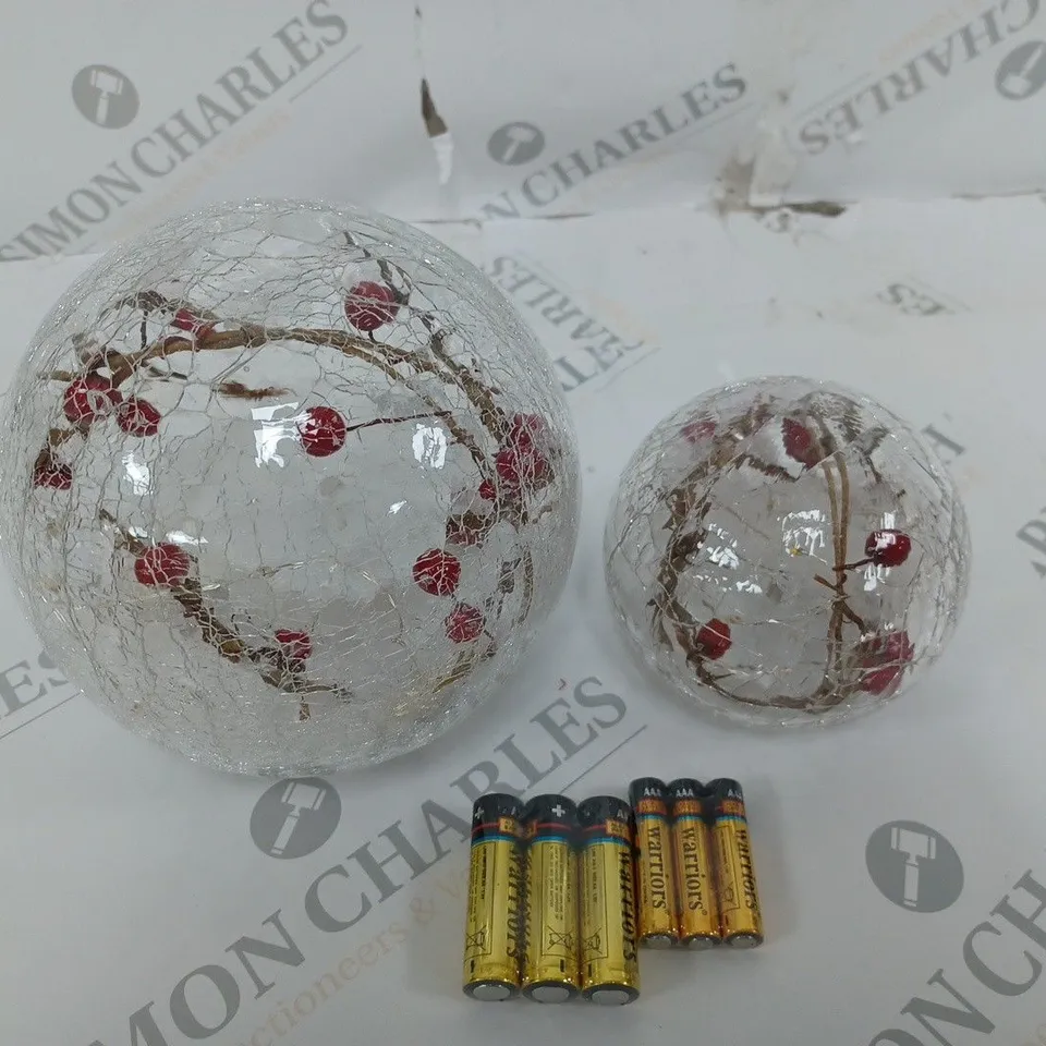 SET OF 2 GLOBE BERRY DECORATIVE PIECES
