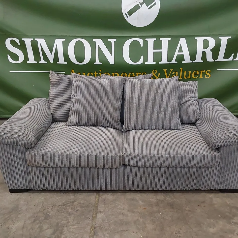 QUALITY DESIGNER 3 SEATER FABRIC UPHOLSTERED SOFA - GREY