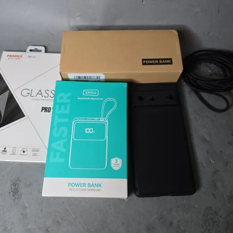 APPROXIMATELY 15 ASSORTED ITEMS TO INCLUDE - PHONE CASES , POWER BANK , USB-C TO USB-C CABLE  ETC
