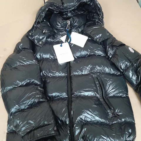 BAGGED BLACK MONCLER COAT SIZE 1 