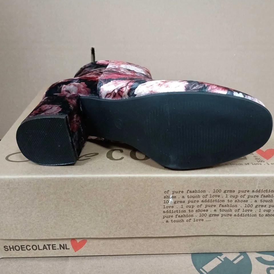 BOXED PAIR OF SHOECOLATE FLORAL PRINT ANKLE BOOTS – SIZE 36