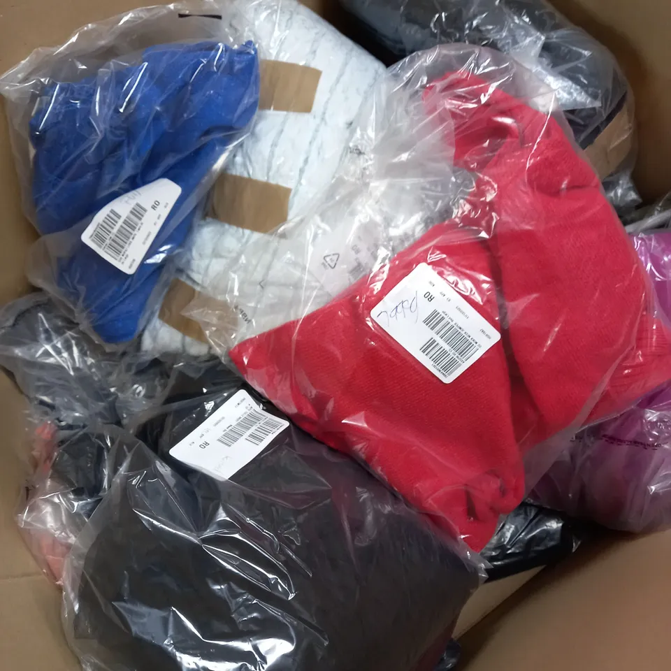 BOX OF APPROXIMATELY 10 ASSORTED ITEMS TO INCLUDE BLACK TIGHTS, JUMPER, TOP ETC
