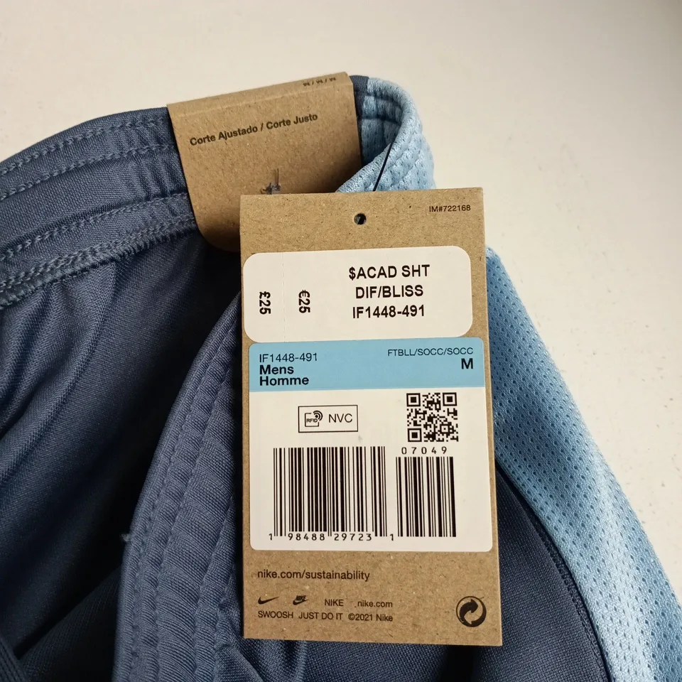 NIKE MEN'S SLIM FIT SPORTS SHORTS – NAVY WITH LIGHT BLUE SIDE PANELS, SIZE M