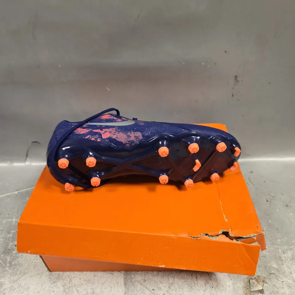BOXED PAIR OF NIKE JR PHANTOM GX FOOTBALL BOOTS - 1.5