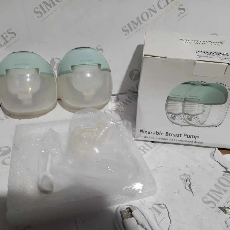 MOMMED WEARABLE BREAST PUMP HANDS FREE