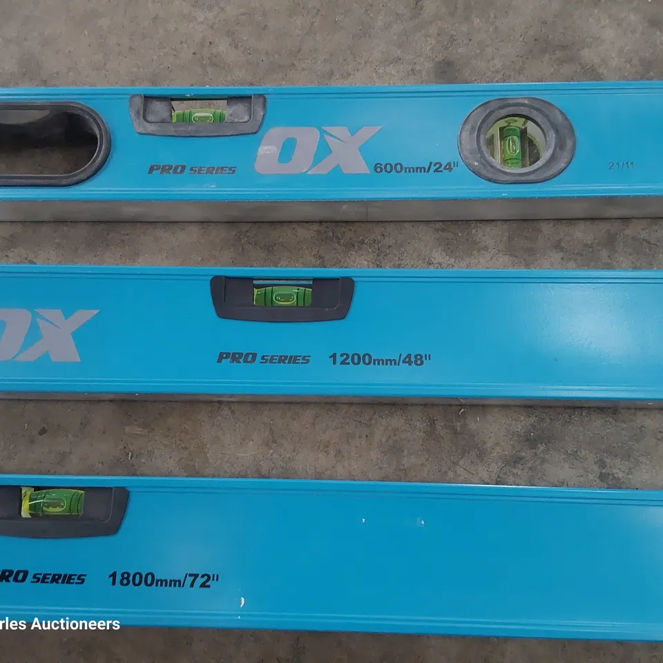 SET OF THREE OX PRO SERIES SPIRIT LEVELS 72" 48" 24" WITH CARRY CASE