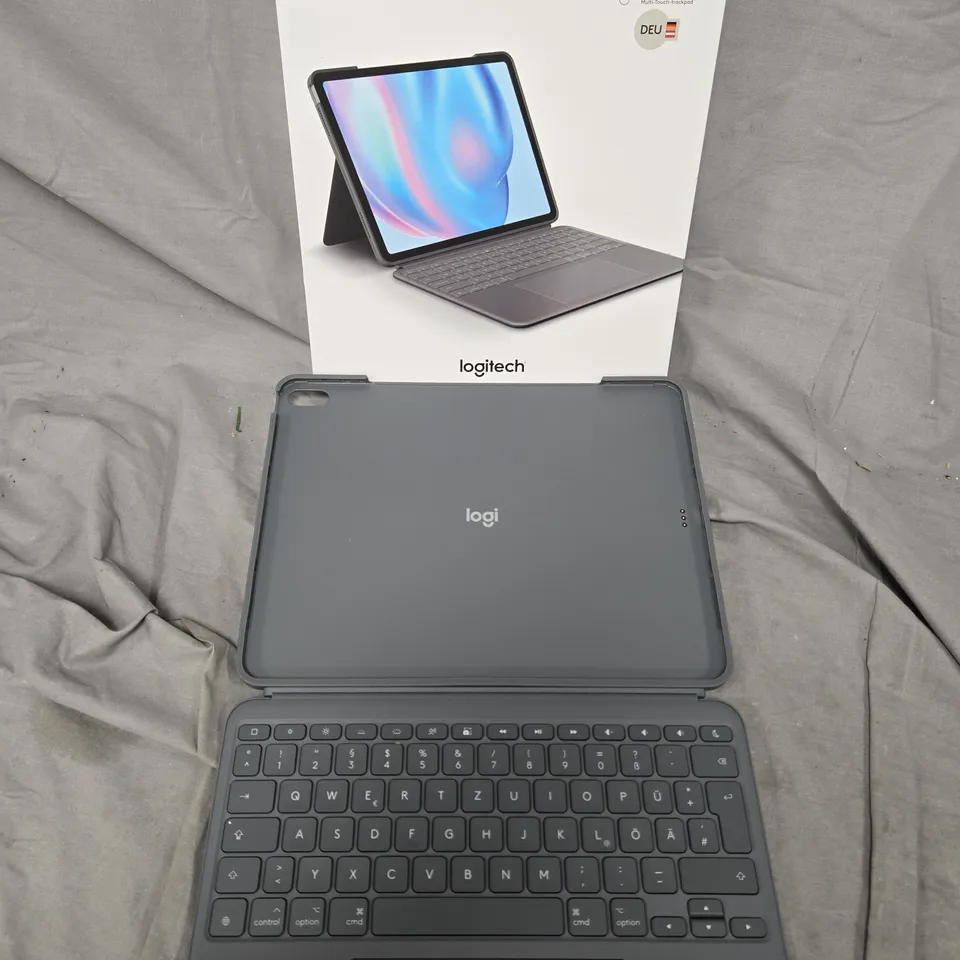 BOXED LOGITECH COMBO TOUCH IPAD AIR KEYBOARD - GERMAN LAYOUT 