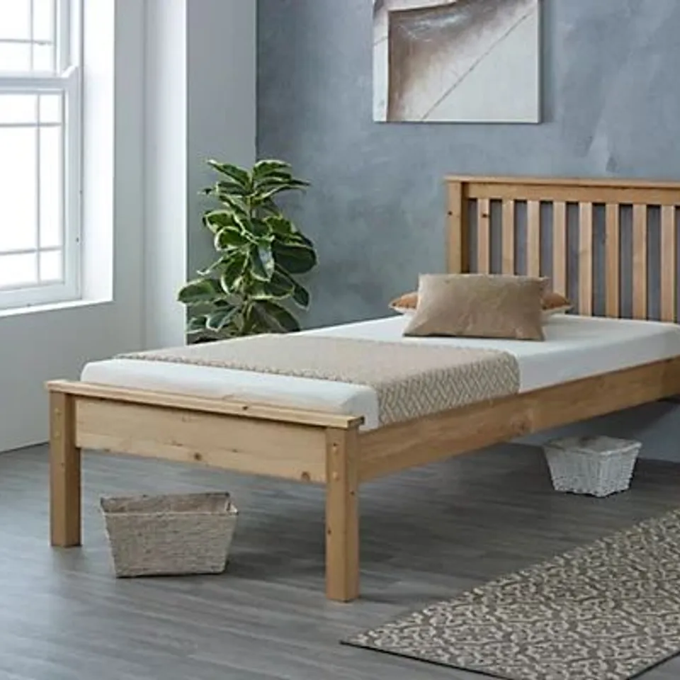 BOXED 3'0 DORSET BED - WAXED (2 BOXES)