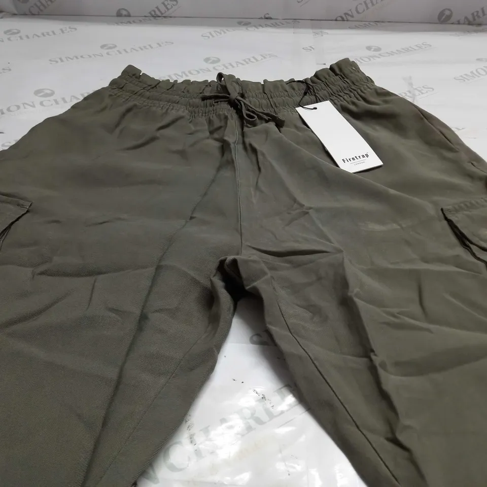 FIRETRAP CARGO PANTS IN KHAKI - SIZE 10 (38)