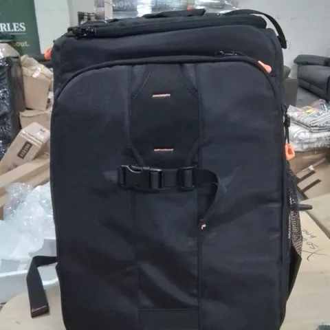 BOXED MENS BACKPACK 