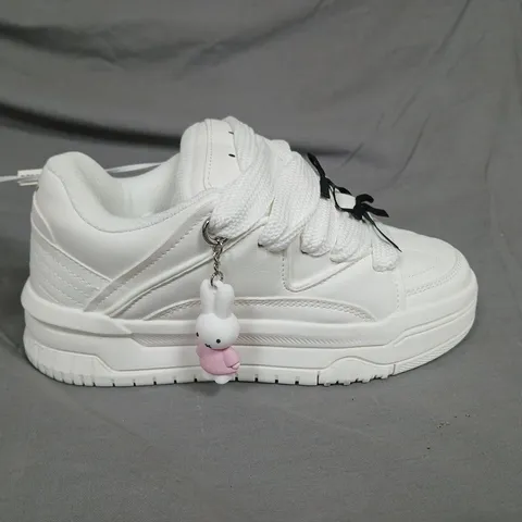 MIFFY X BERSHKA WHITE KIDS' TRAINERS – UK 2