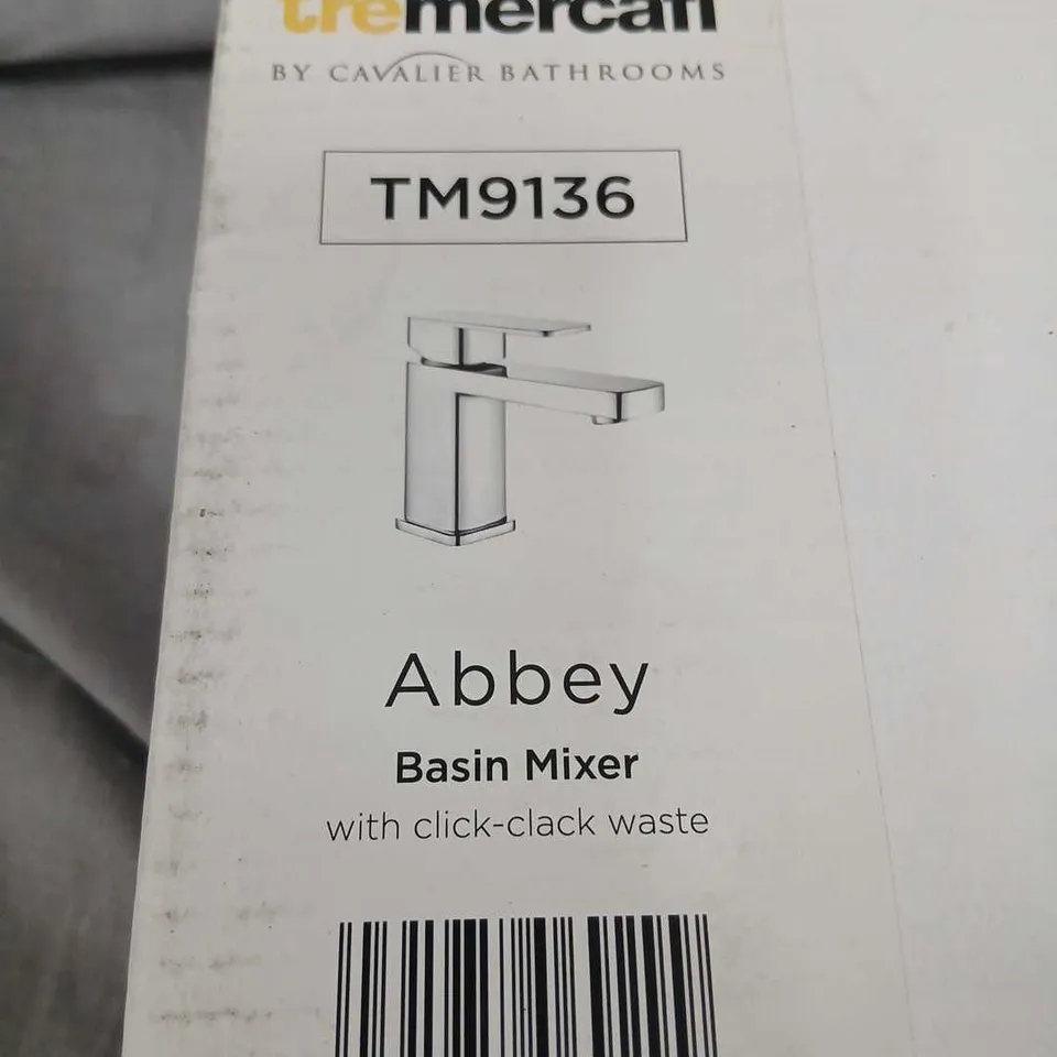 TRE MERCATI ABBEY BASIN MIXER TM9136 – CHROME WITH CLICK-CLACK WASTE