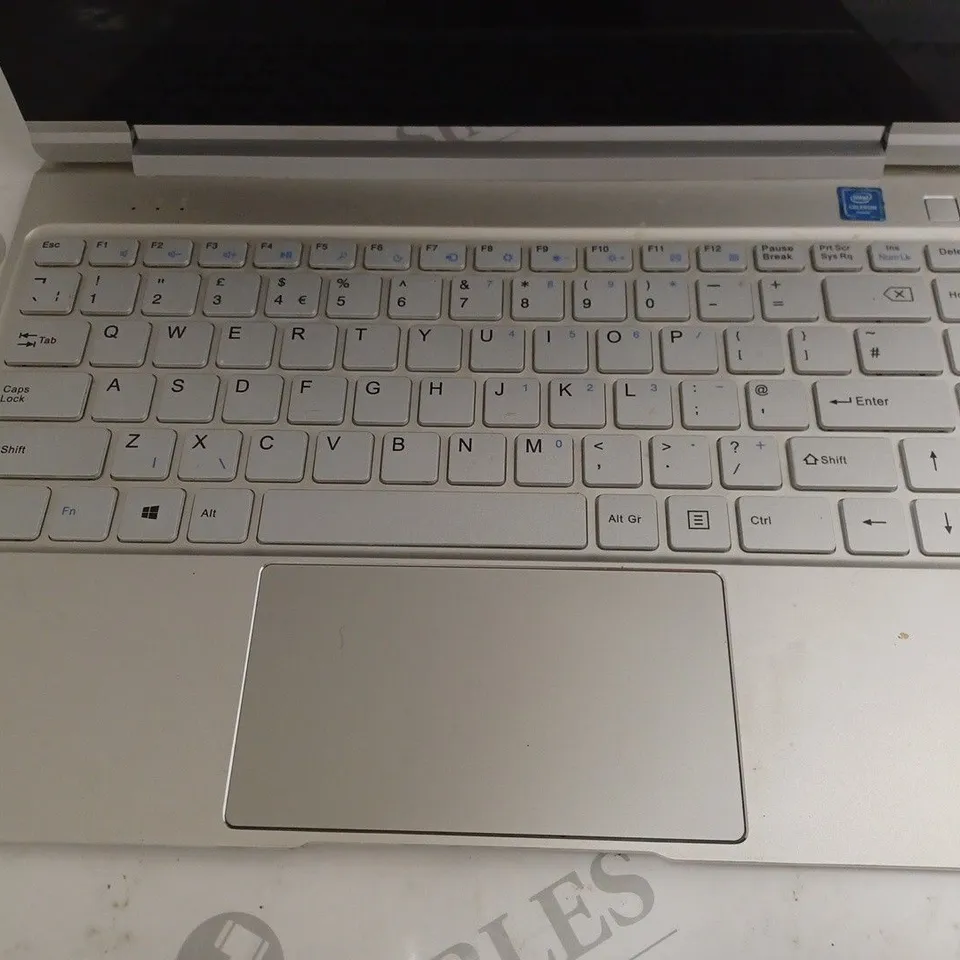 GEOBOOK 3 INTEL CELERON LAPTOP