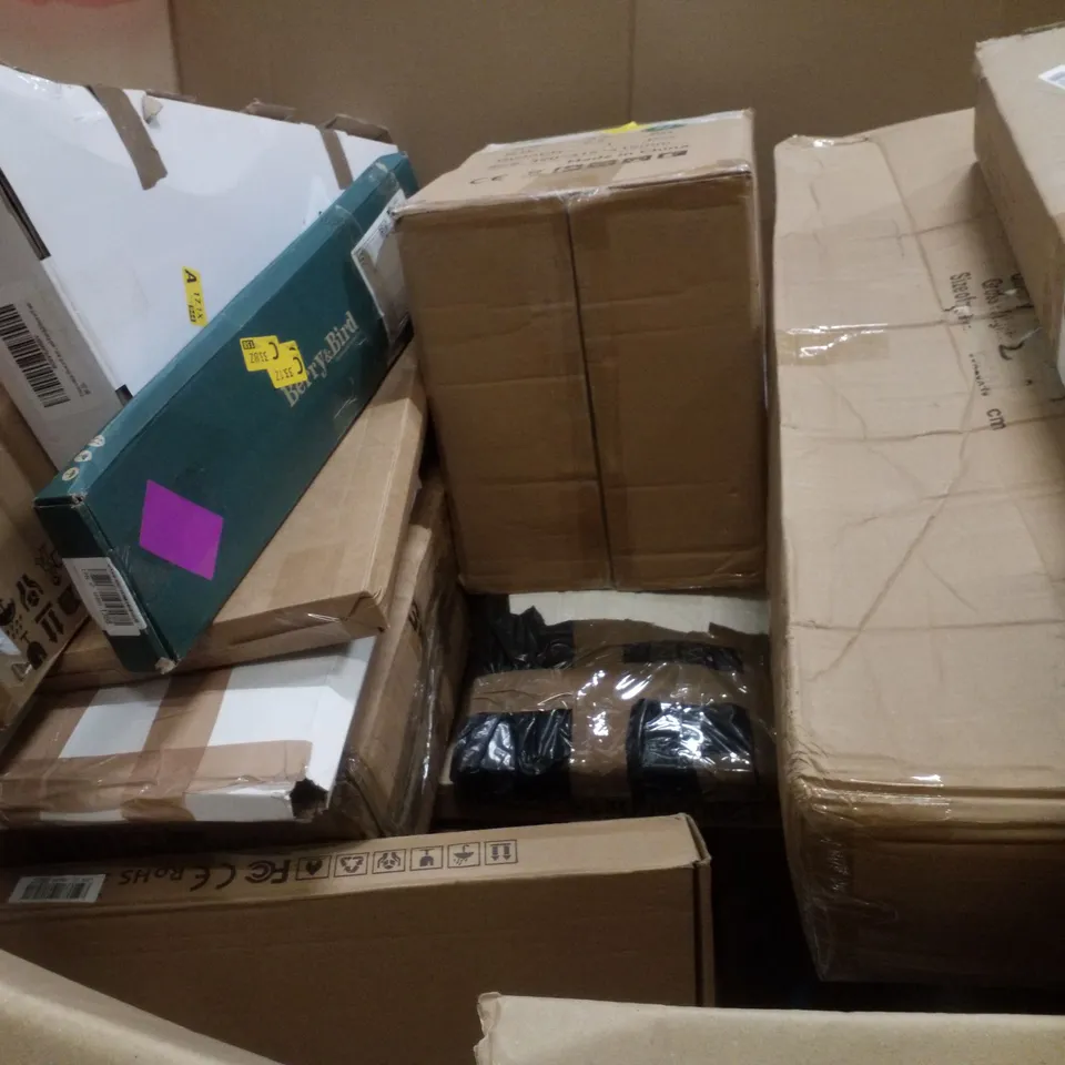 PALLET CONTAINING ASSORTED PRODUCTS INCLUDING 3.8M TELESCOPIC LADDER, FITNESS TRAMPOLINE, TRUNKI KIDS RIDE-ON SUITCASE & YOGA MAT