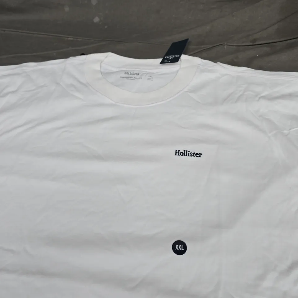 HOLLISTER LOGO CASUAL TEE - SIZE 2XL