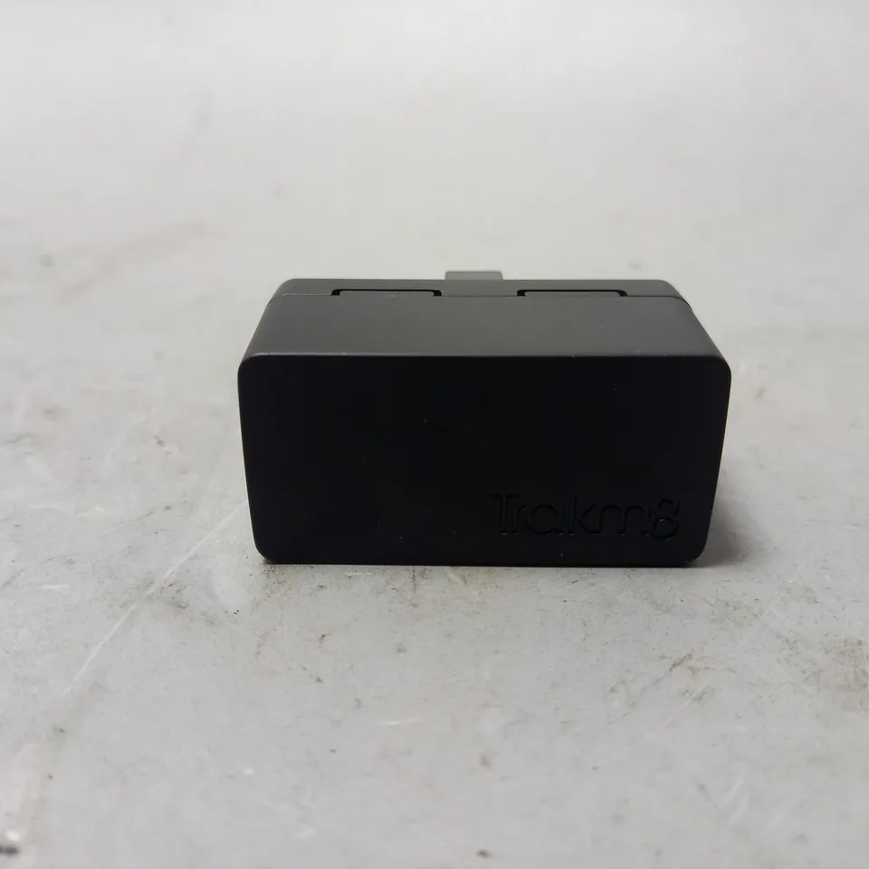 TRAKM8 CONNECT 330 BLACK BOX