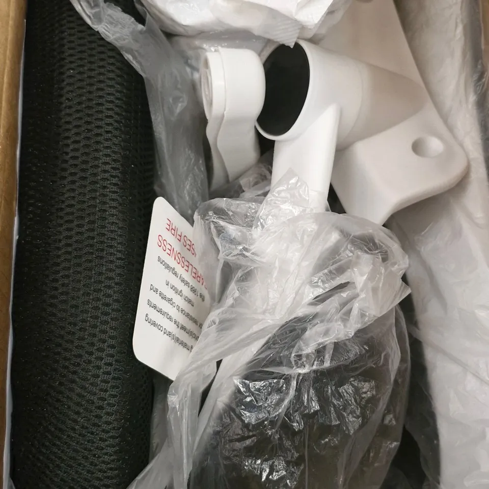 BOXED BLACK AND WHITE MESH OFFICE CHAIR