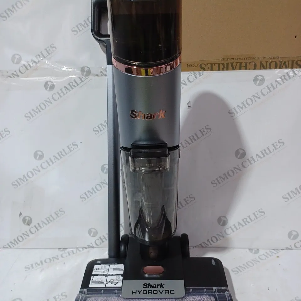 BOXED SHARK HYDROVAC HARD FLOOR WET & DRY CORDLESS CLEANER WD210UK