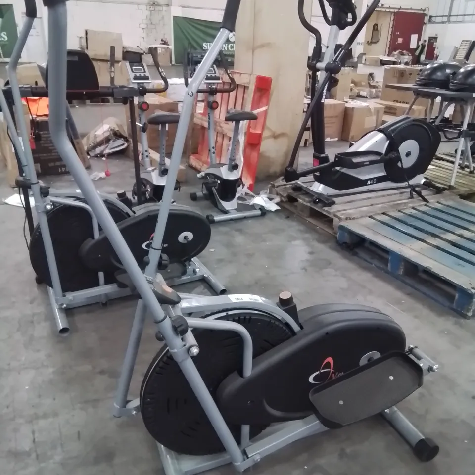 V-FIT AIR CROSS TRAINER