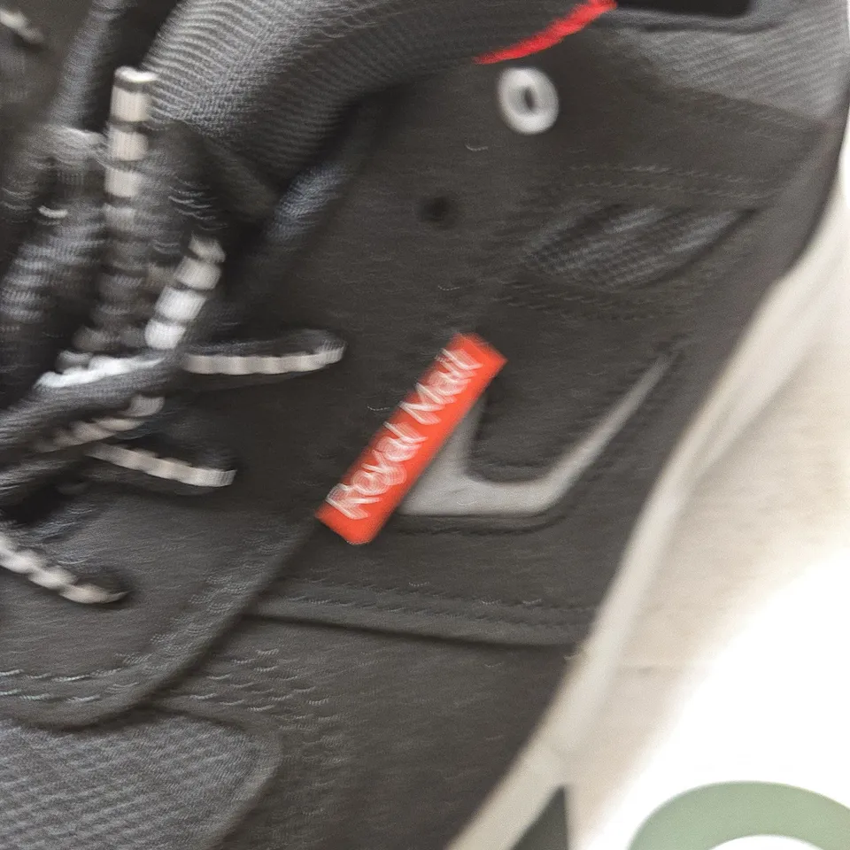 ROYAL BLACK MEN'S TRAINERS UK 11.5