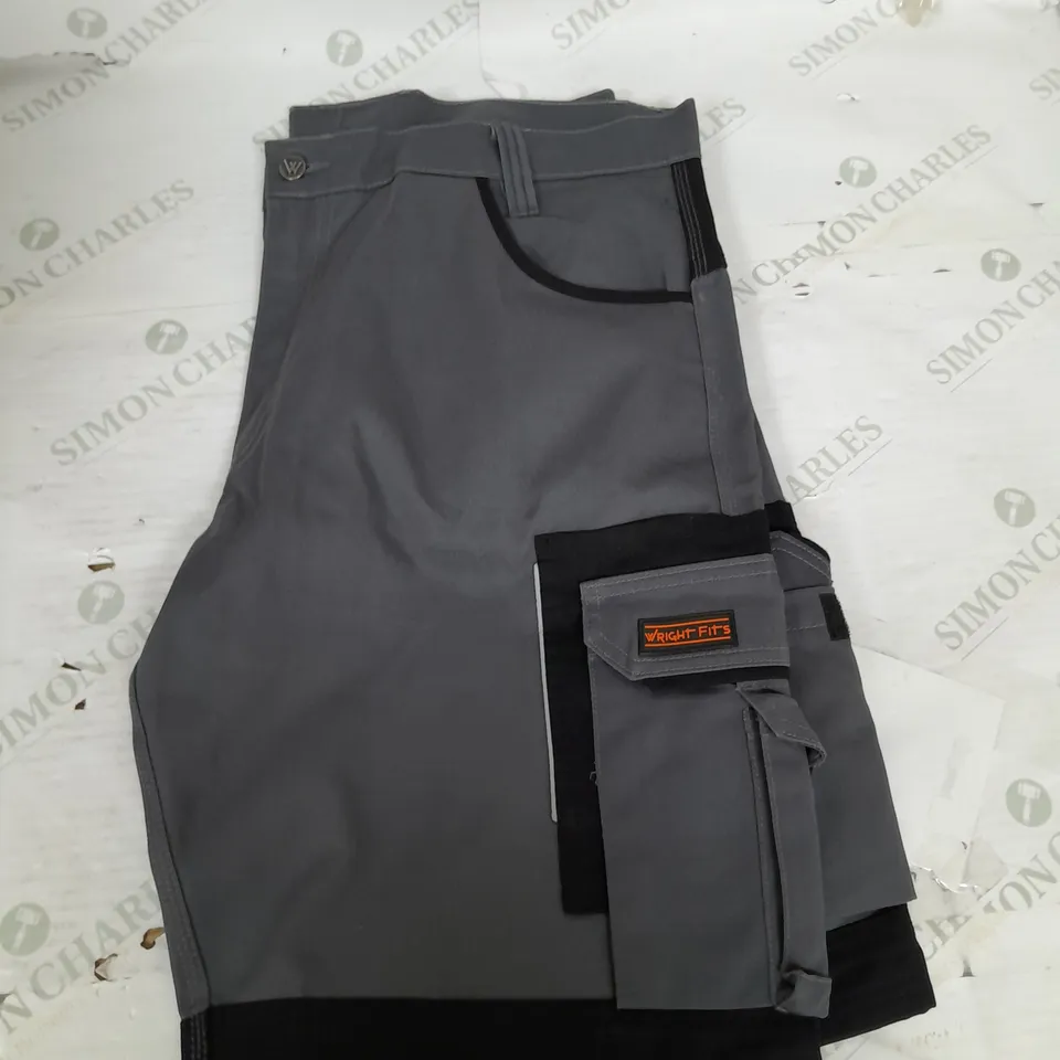 WRIGHTFITS SHORTS IN GREY SIZE 40W