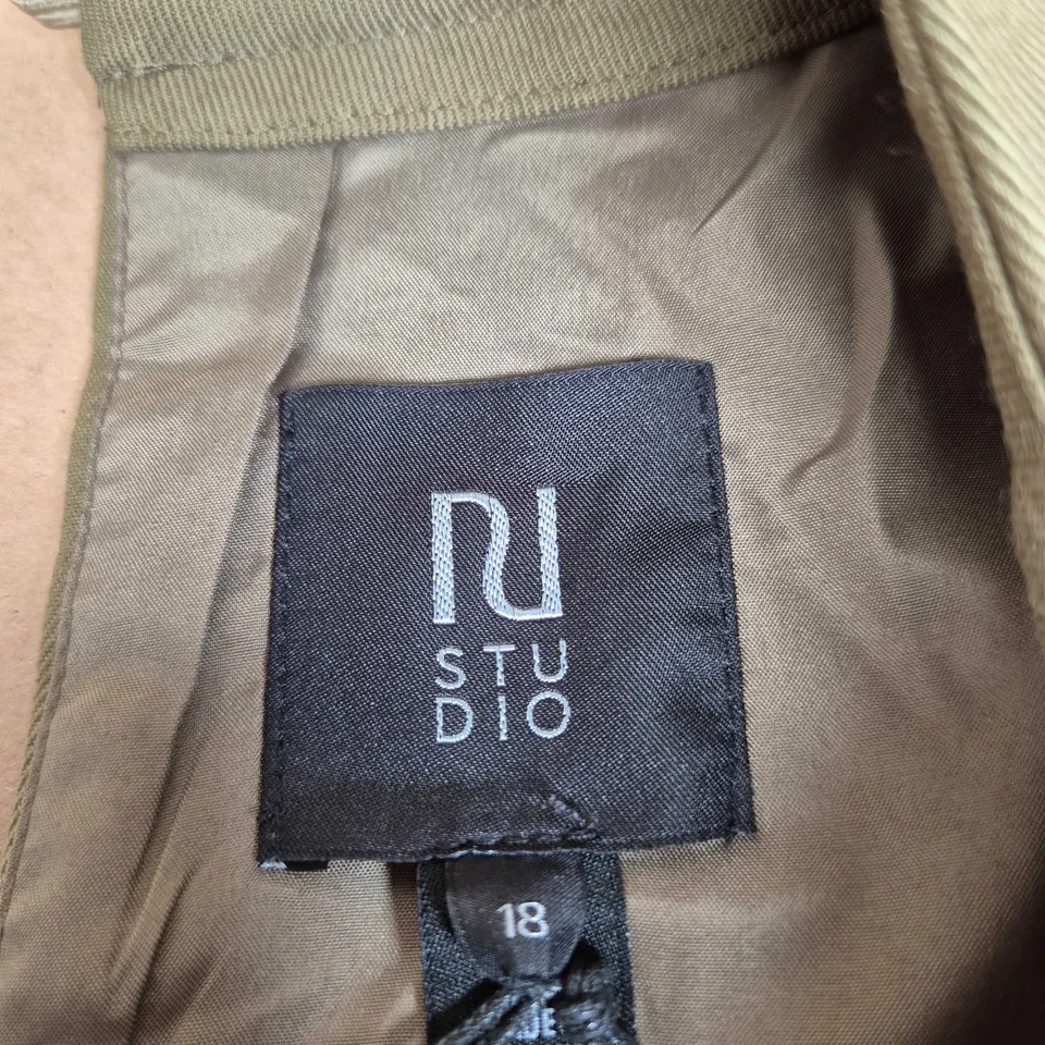 RI STUDIO WOMEN'S SLEEVELESS TAN TOP, UK 18