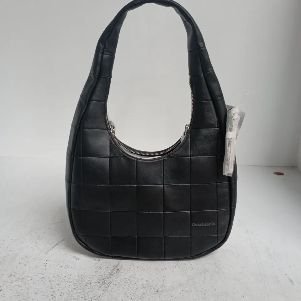 COACH NEW YORK QUILTED BLACK SHOULDER BAG
