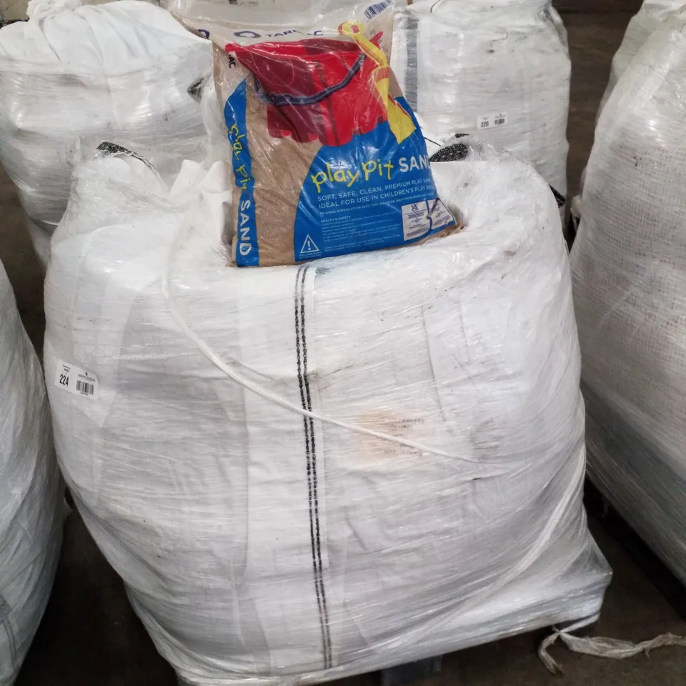 PALLET CONTAINING APPROXIMATELY 35 BAGS OF PLAY SAND