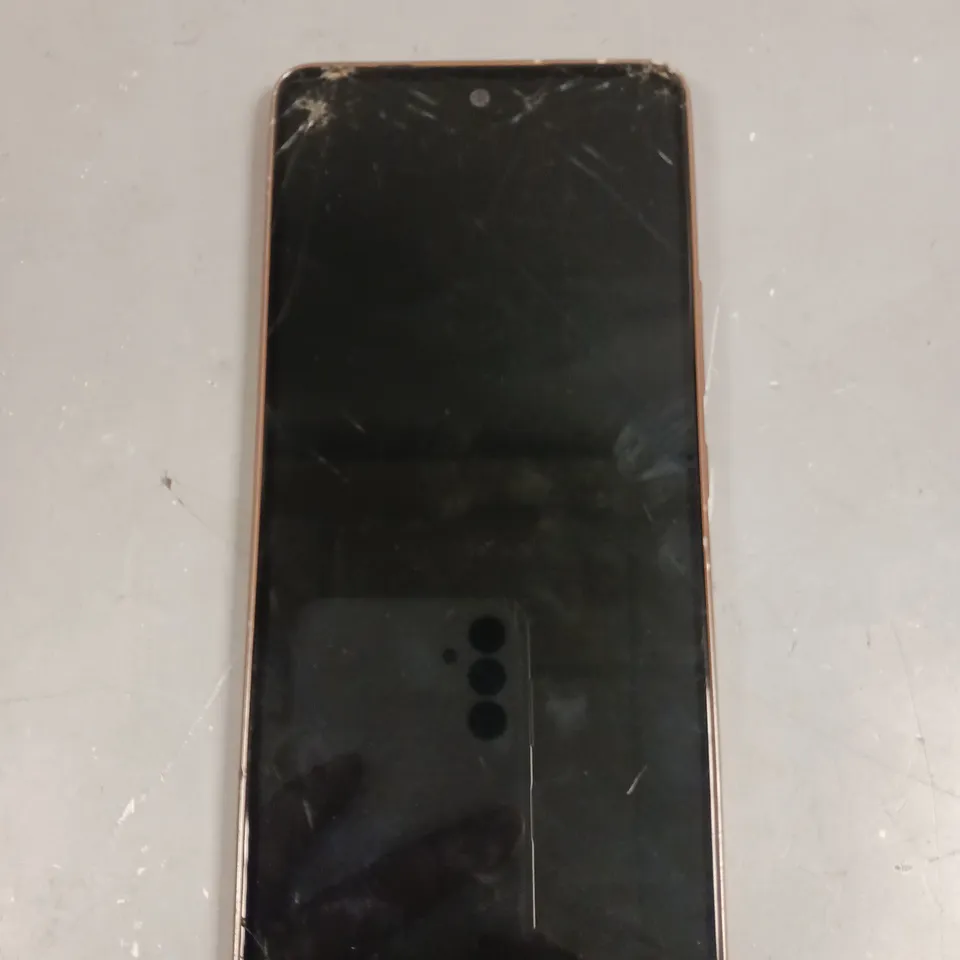 SAMSUNG GALAXY SMARTPHONE - MODEL UNSPECIFIED 