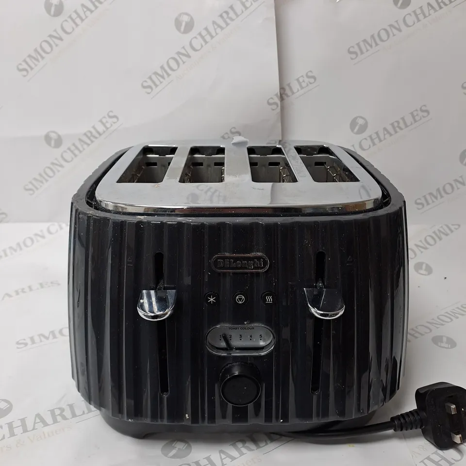 DELONGHI BALLERINA 4 SLICE TOASTER RRP £69