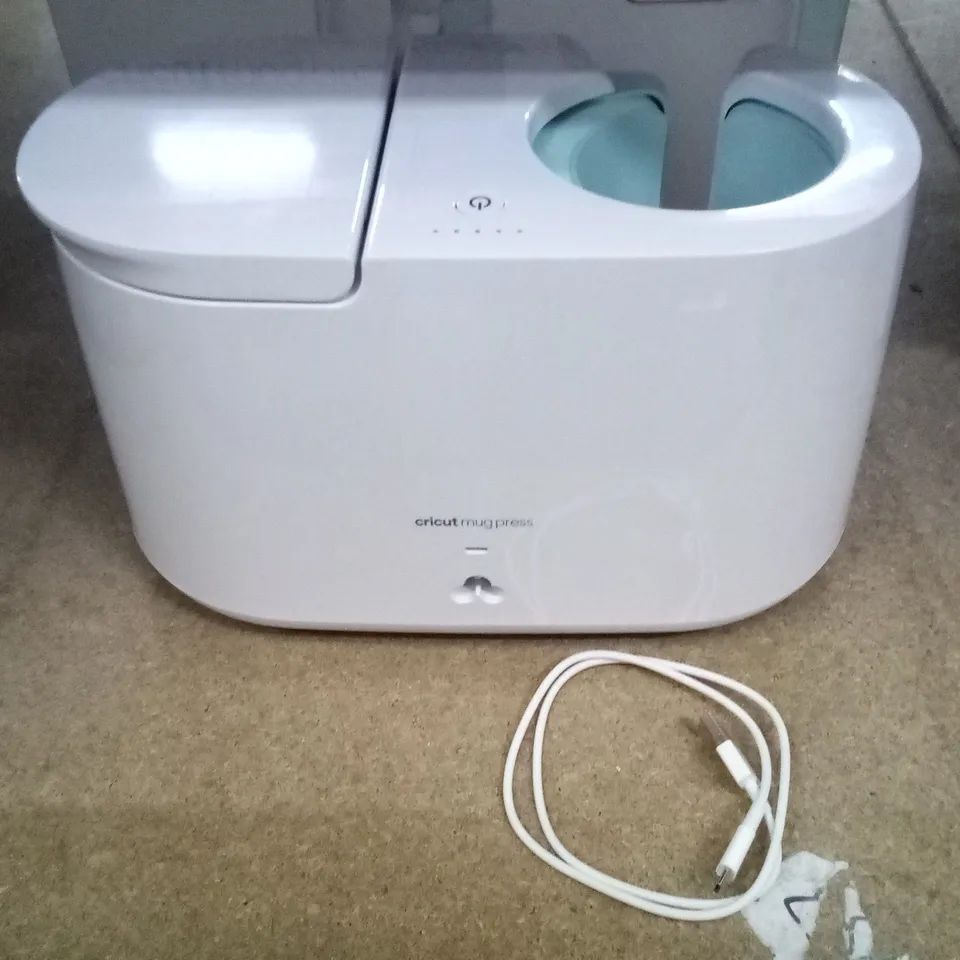 CRICUT MUG PRESS